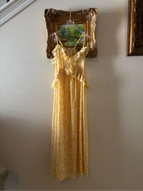 Old Navy Yellow and White Floral Spaghetti Strap Dress